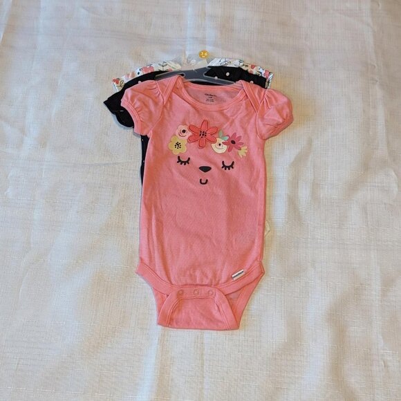 Gerber Floral Girls Onesie Pack - Picture 2 of 3